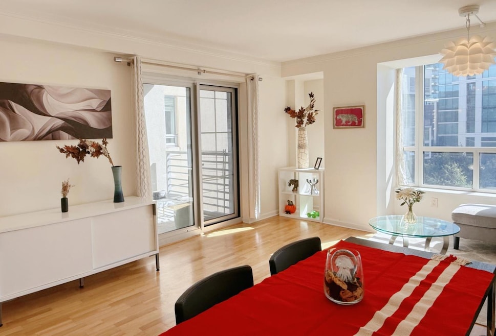 Bridgeview unit 1102, San Francisco, CA 94105 - photo 1