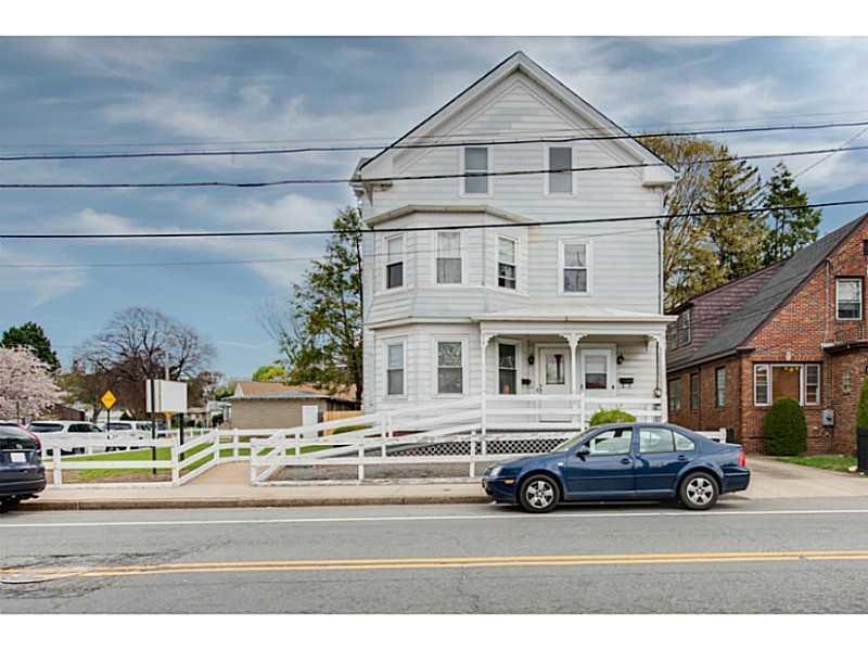 917 Smith St, Providence, RI 02908 - photo 1