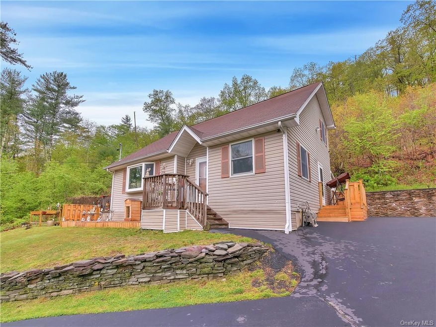 5 Gordon Rd, Cuddebackville, NY 12729 - photo 1