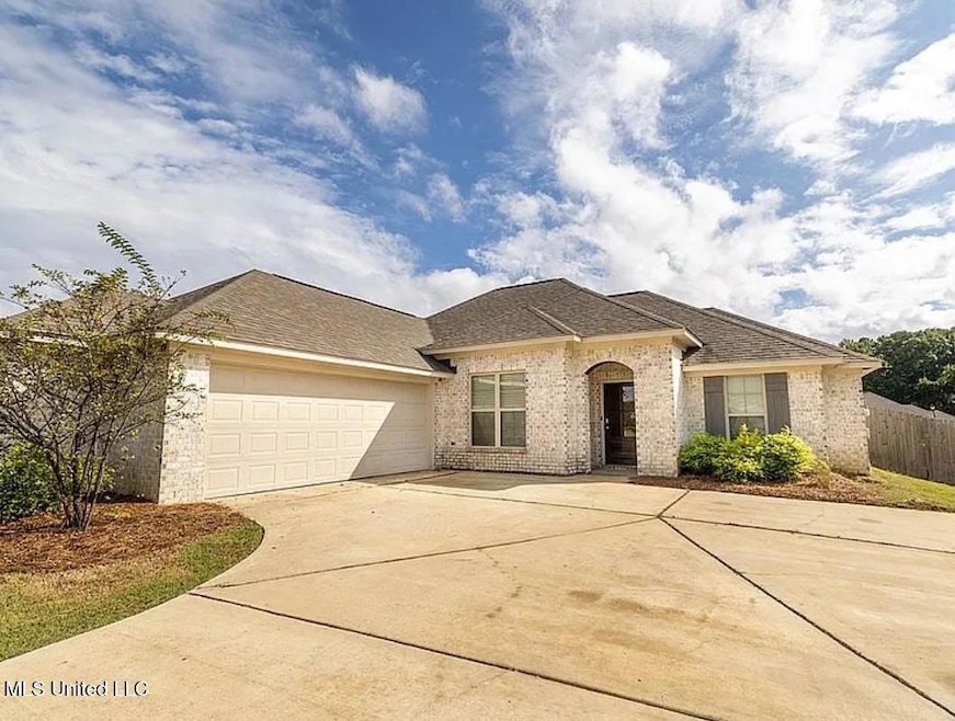 109 Allie Ln, Canton, MS 39046 - photo 1