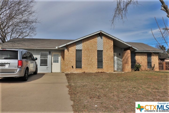 340 Eagle Ln, Kempner, TX 76539 - photo 1