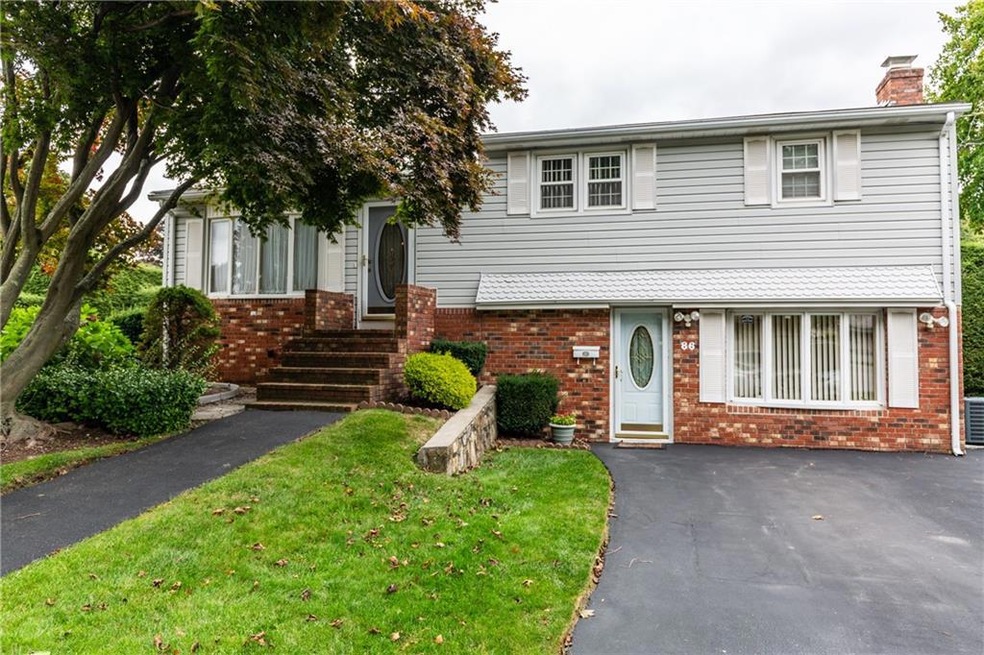 86 Stone Dr, Cranston, RI 02920 - photo 1