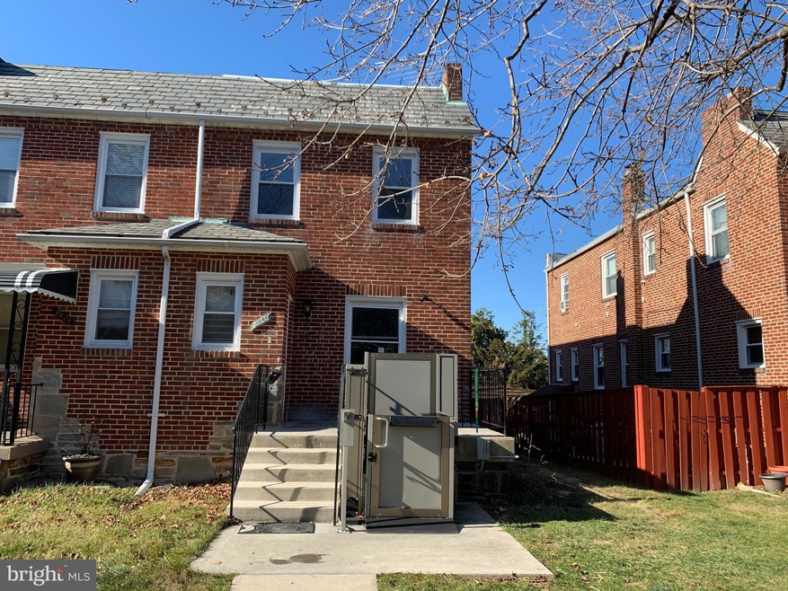 4630 Harcourt Rd, Baltimore, MD 21214 - photo 1