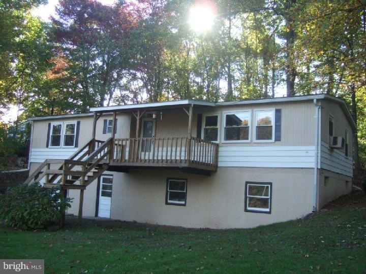 7114 Leh St, Coopersburg, PA 18036 - photo 1