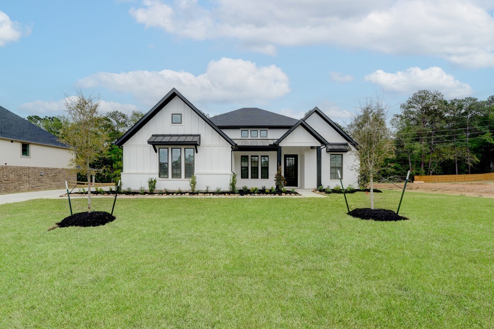 540 Black Bronco Rd, Magnolia, TX 77354 - photo 1