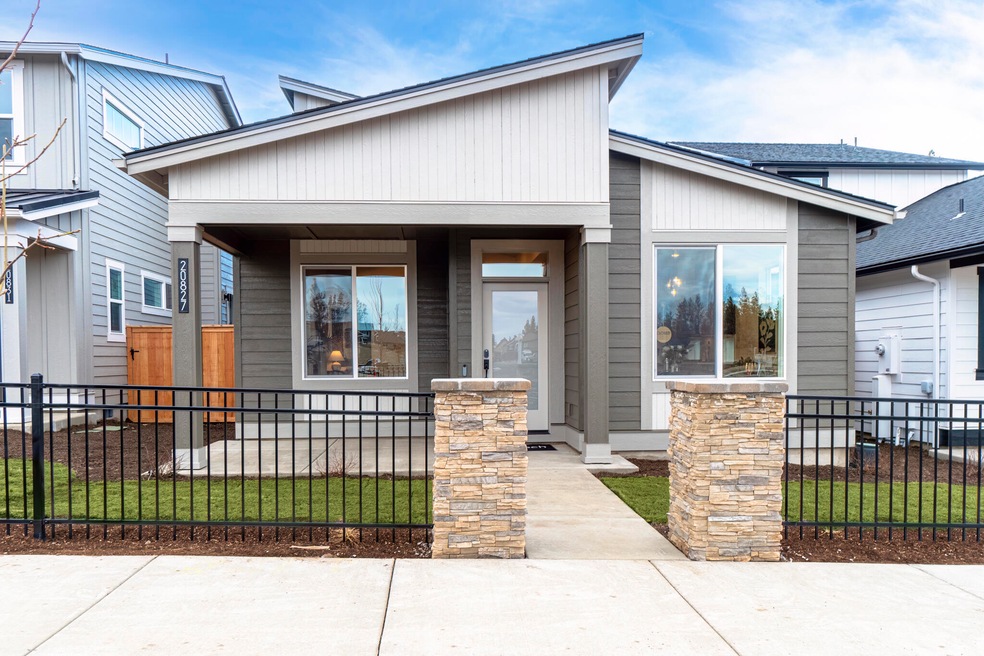 20855 SE Caldera Dr, Bend, OR 97702 - photo 1