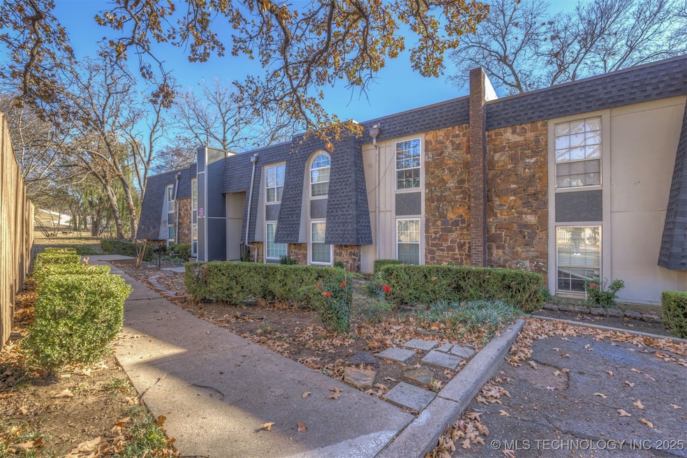4428 E 68th St unit 484, Tulsa, OK 74136 - photo 1