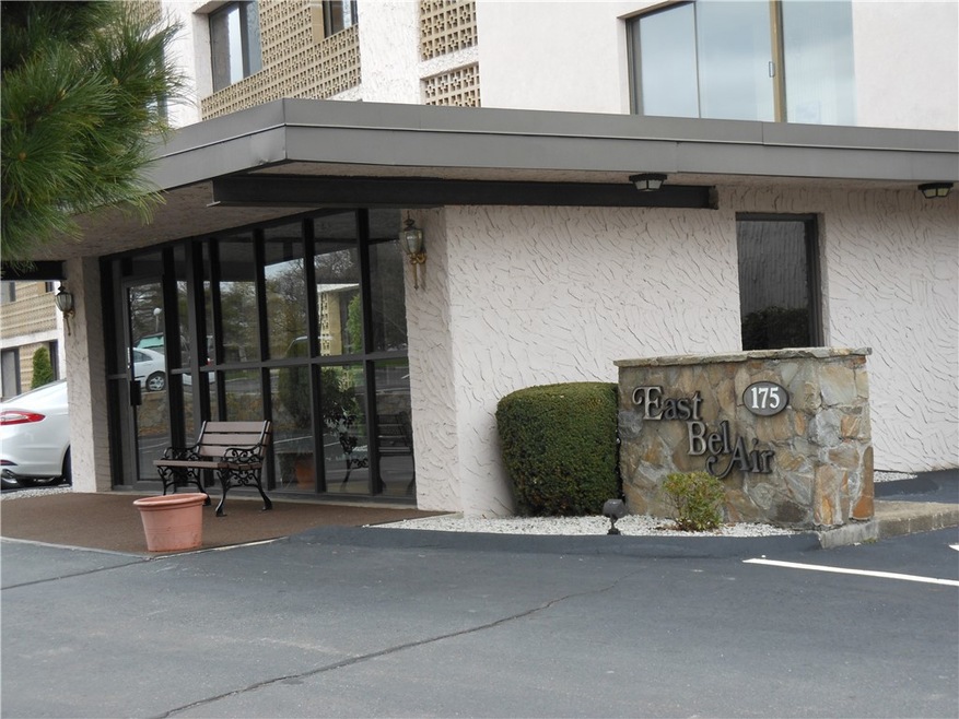 175 Hoffman Ave unit 107, Cranston, RI 02920 - photo 1