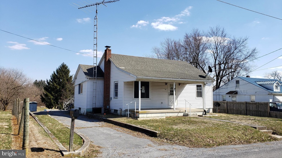 12835 Point Salem Rd, Hagerstown, MD 21740 - photo 1