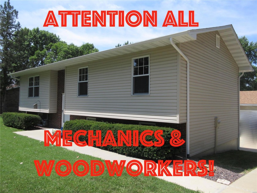 44 Duke Dr, Maryville, IL 62062 - photo 1