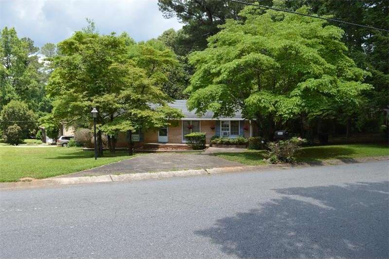 3000 Bay Berry Dr SW unit 1, Marietta, GA 30008 - photo 1
