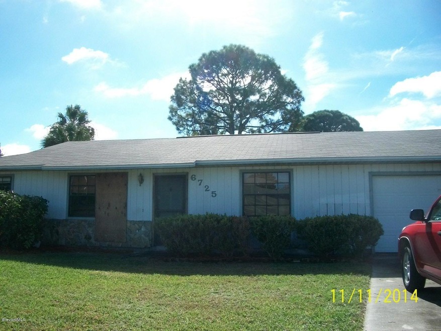 6725 Bryant Road 11-11-14 Outside
