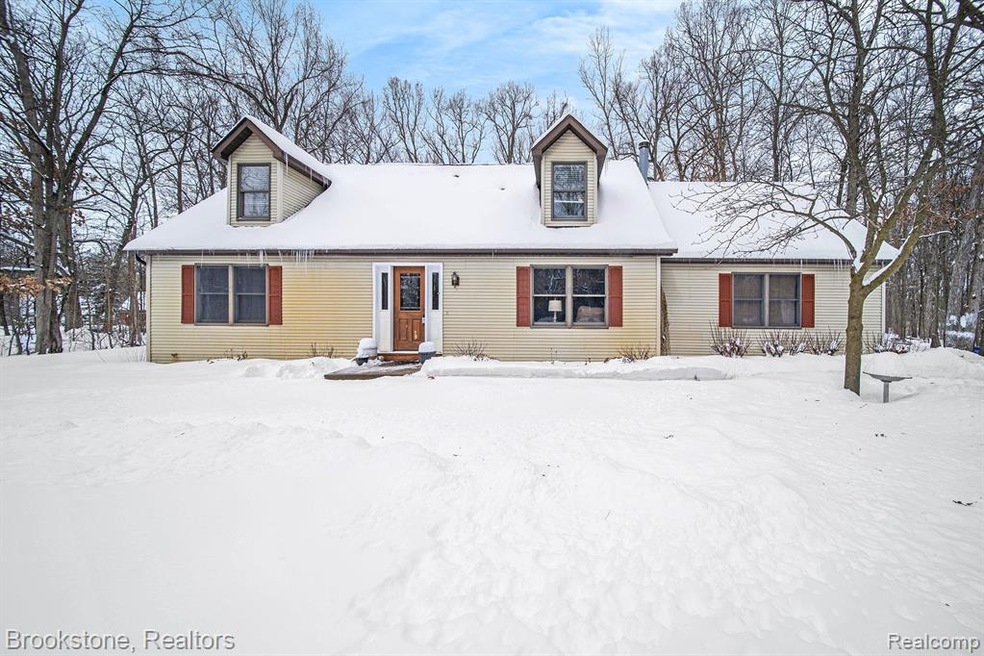 Cozy Cape Cod- Front View
