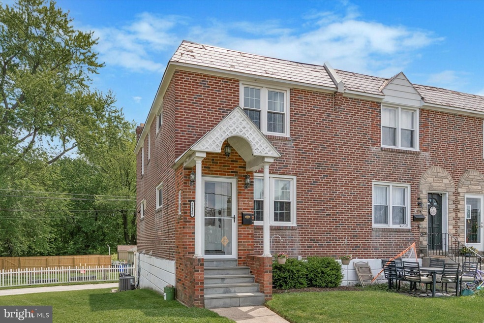 2436 Stoneybrook Ln, Drexel Hill, PA 19026 - photo 1