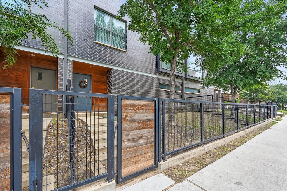 2280 N Fitzhugh Ave unit 30, Dallas, TX 75204 - photo 1