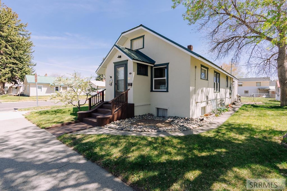 Sold • Co-Listing Agent
