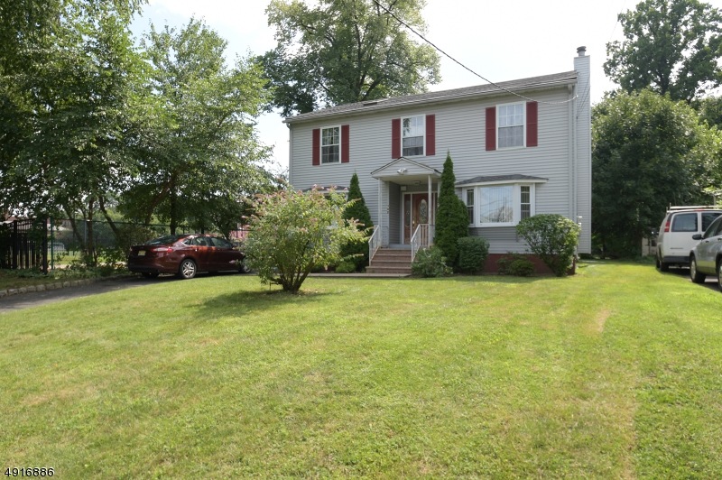 700 Salem Ave unit 702, Elizabeth, NJ 07208 - photo 1