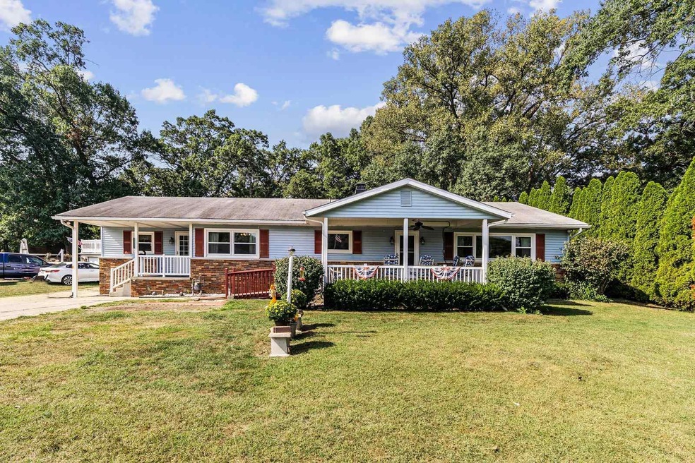 54901 Easement Ln, South Bend, IN 46628 - photo 1