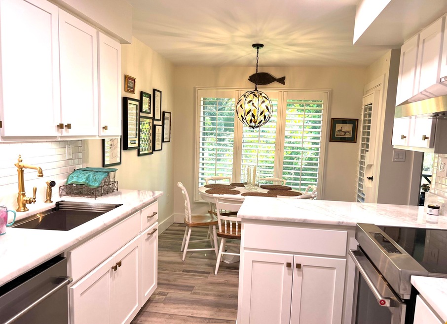 Kitchen with Quartzite Counters