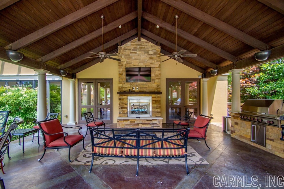 600 Chenal Woods Dr, Little Rock, AR 72223 - photo 1