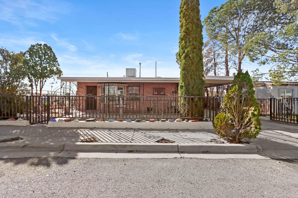 7844 Hacienda Ave, El Paso, TX 79915 - photo 1