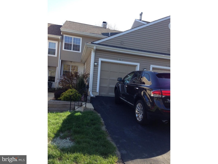 342 Danbury Ln unit 342, Glen Mills, PA 19342 - photo 1