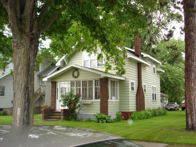 1106 E 2nd St, Merrill, WI 54452 - photo 1