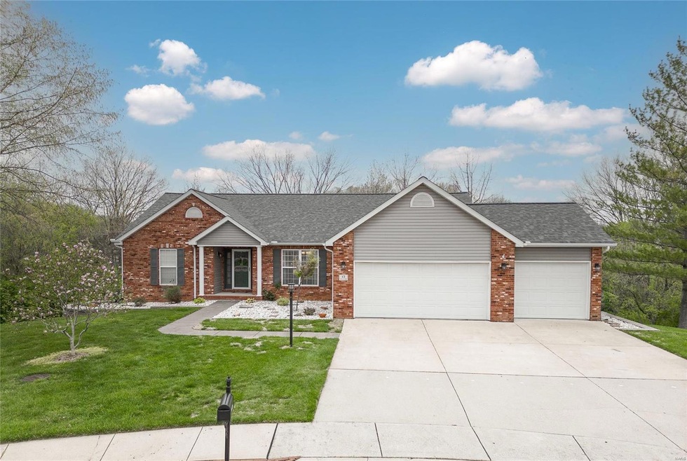 13 Augusta Ct, Maryville, IL 62062 - photo 1