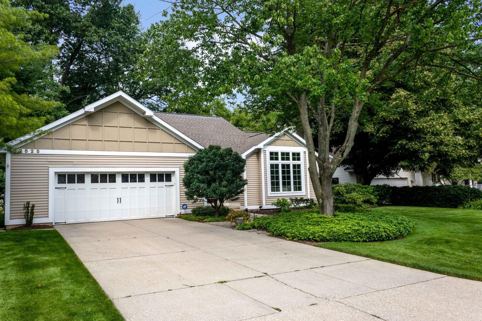 2525 McIntosh-11