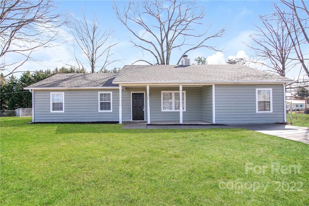 126 Sparrow Ln, Statesville, NC 28625 - photo 1