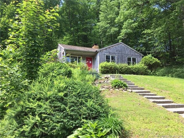 233 Quanopaug Trail, Woodbury, CT 06798 - photo 1