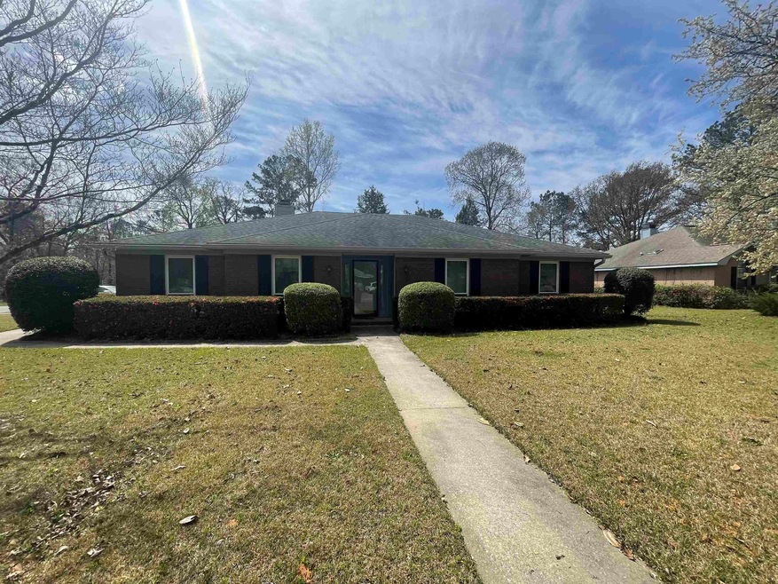 201 Hunters Ridge Rd, Warner Robins, GA 31093 - photo 1