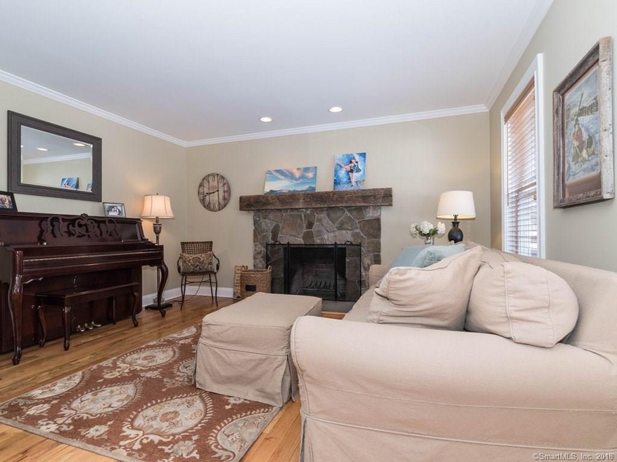 29 Taunton Rd, Fairfield, CT 06824 - photo 1