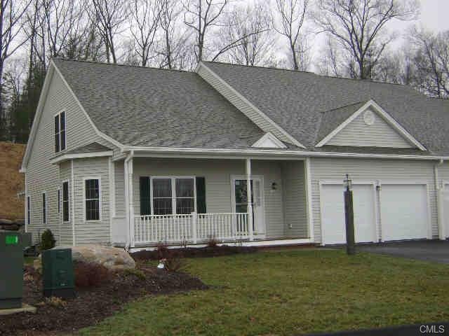 503 Heatherwood Ct unit 161, Oxford, CT 06478 - photo 1