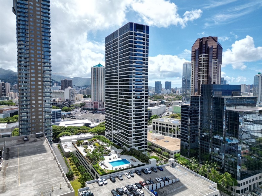 The Royal Capitol Plaza unit 3208, Honolulu, HI 96813 - photo 1