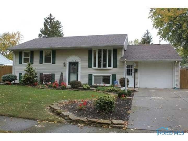 712 Cynthia Ct, Findlay, OH 45840 - photo 1