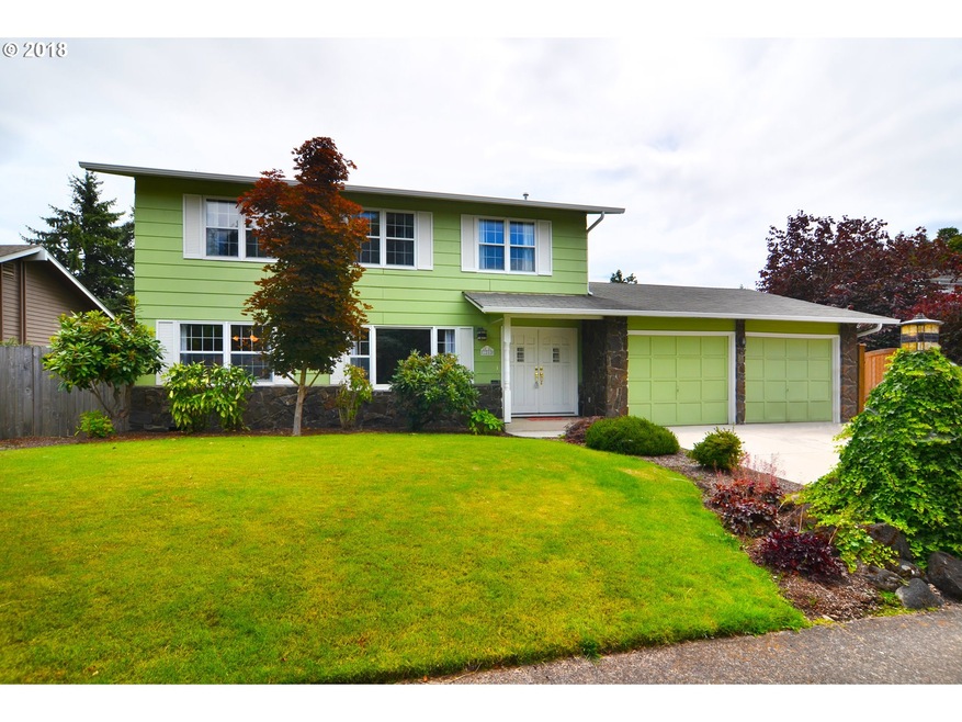 1240 Flintridge Ave, Eugene, OR 97401 - photo 1