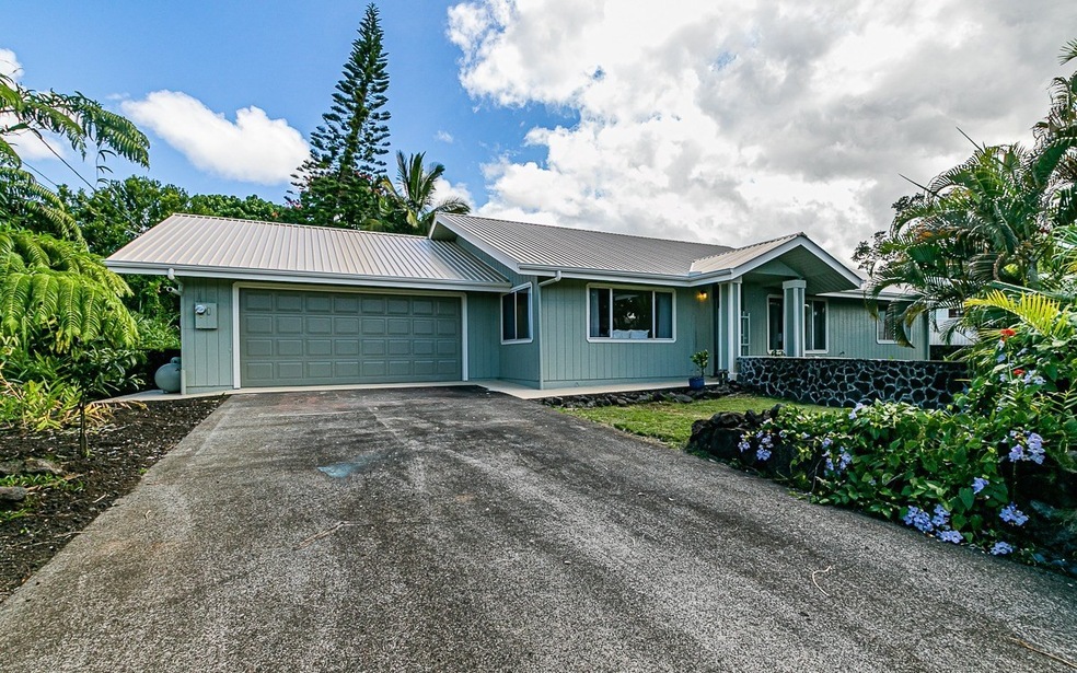 128 W Kinai Place, Hilo, HI 96720 - photo 1