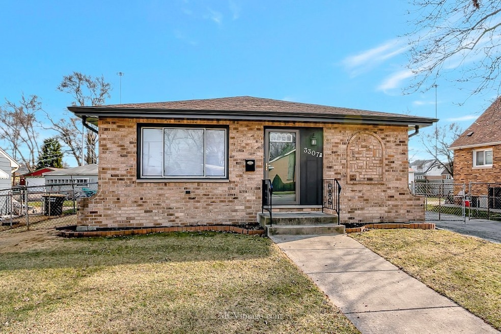 3307 Bernice Rd, Lansing, IL 60438 - photo 1