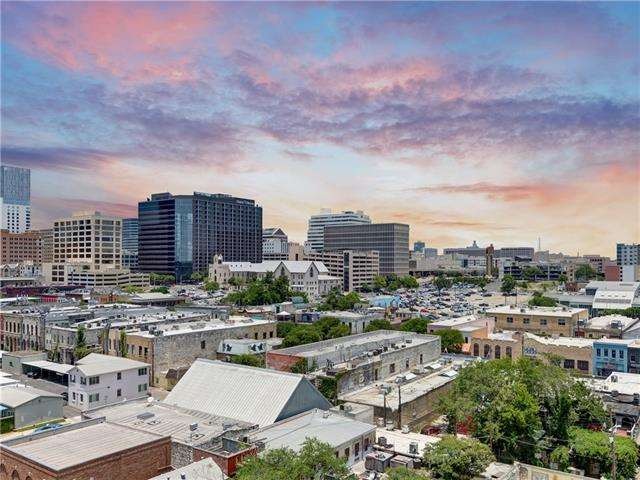 North facing panoramic views including the UT Towe