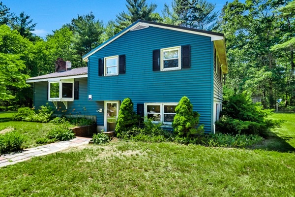 132 S Meadow Rd, Carver, MA 02330 - photo 1