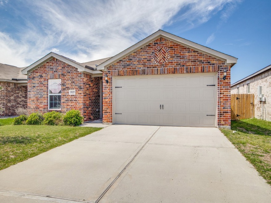 15227 Crescent Brookfield Dr, Humble, TX 77396 - photo 1