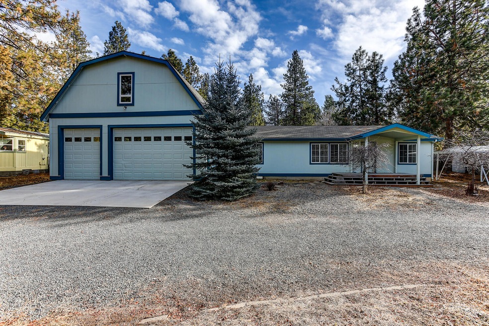 60918 Alpine Dr, Bend, OR 97702 - photo 1