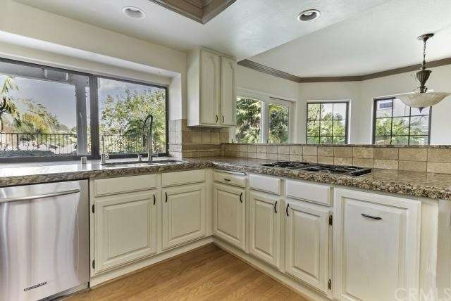 Views and granite countertops make cooking delight