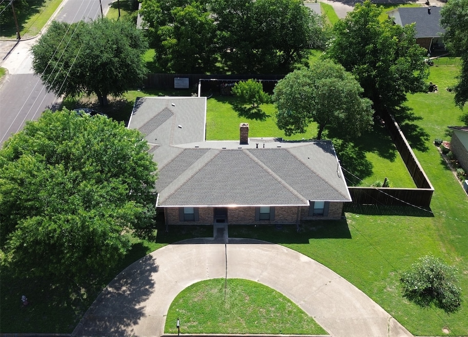 Under Contract $315,000
