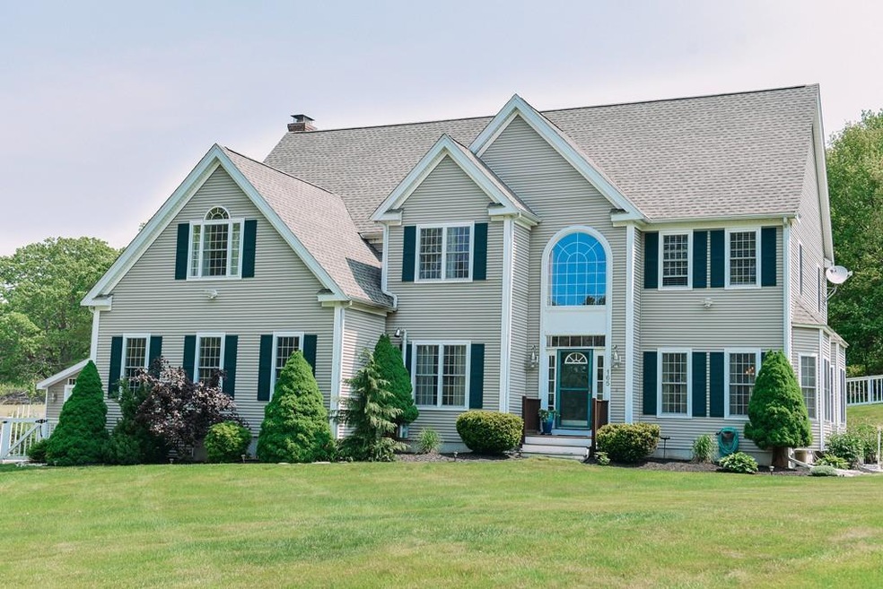 165 North St, Upton, MA 01568 - photo 1