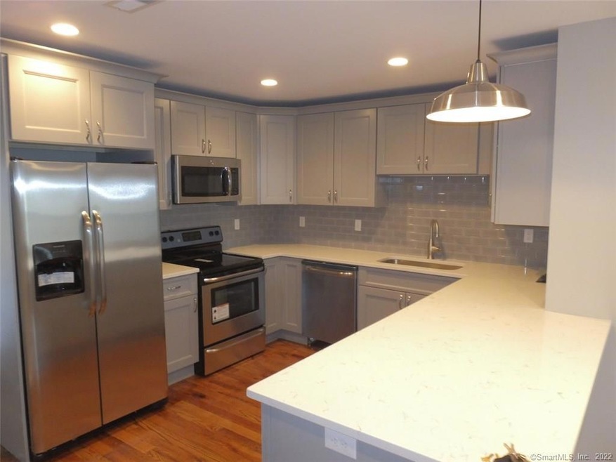 239 Saint John St unit 1, New Haven, CT 06511 - photo 1