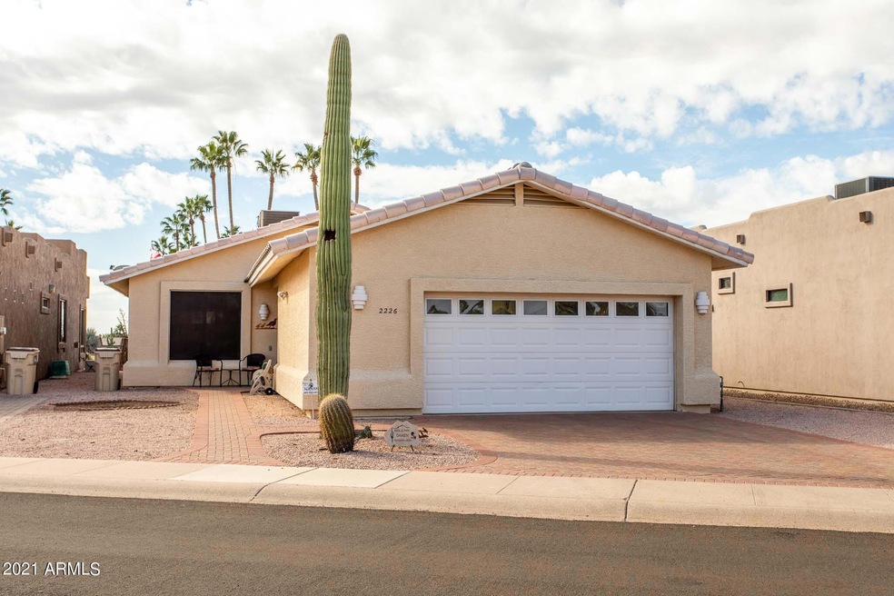 2226NShannon-03