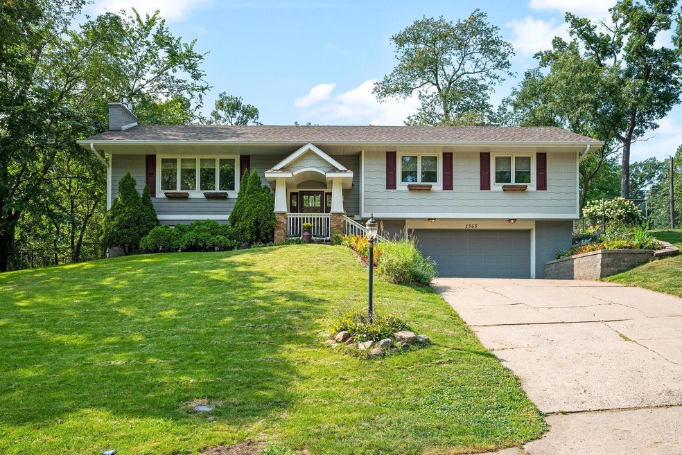 This gorgeous home was gutted to the studs in 2014! 1565 Rhode Island Ave N Golden-large-003-007-Rhode Island Ave N Golden-1498x1000-72dpi.jpg