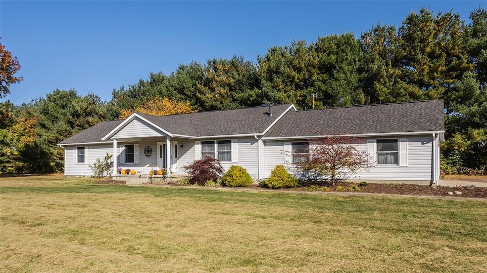 Ranch style- all on 1 level